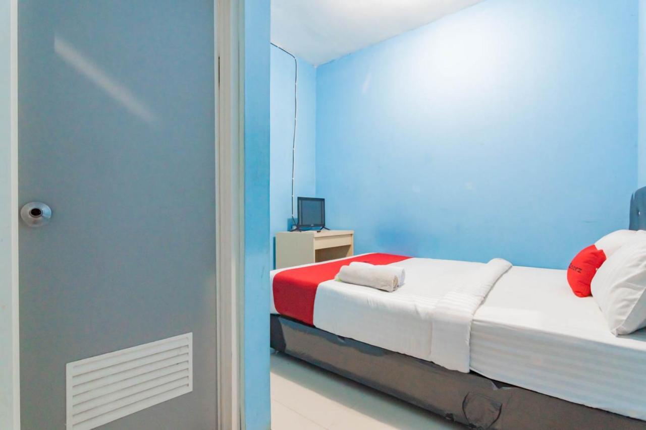 Hotel Reddoorz Syariah At Jl Pangeran Hidayatullah Cianjur Esterno foto